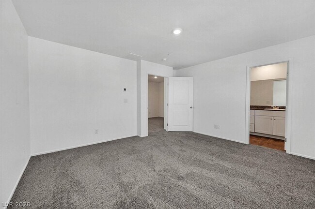 Building Photo - 7488 Mountain Ledge St