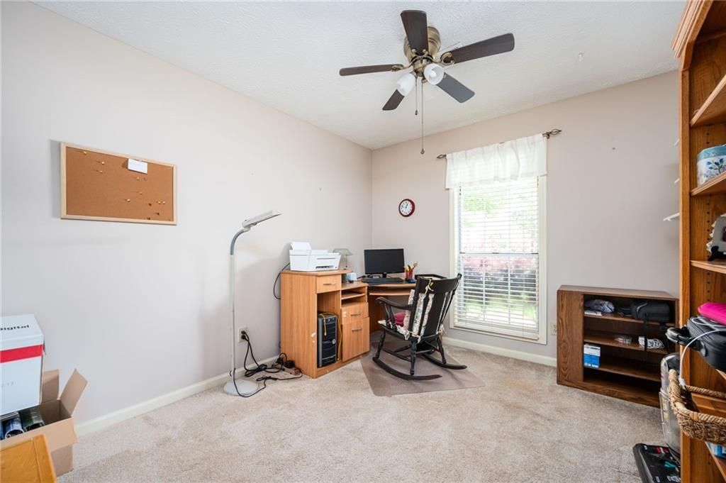 Building Photo - 4015 Paloverde Dr