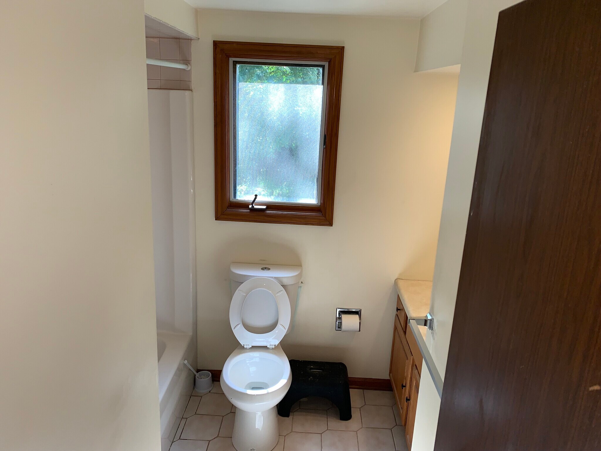 Building Photo - 4304 Royalview Dr