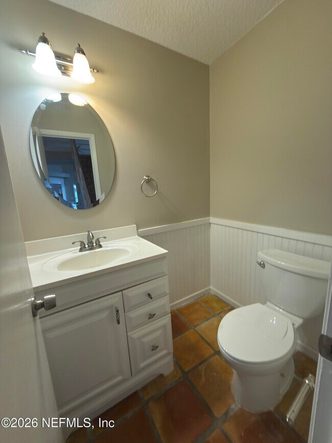 Building Photo - 1 TURTLEBACK Trl