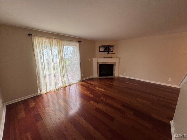 Building Photo - 8434 Bubbling Springs Dr
