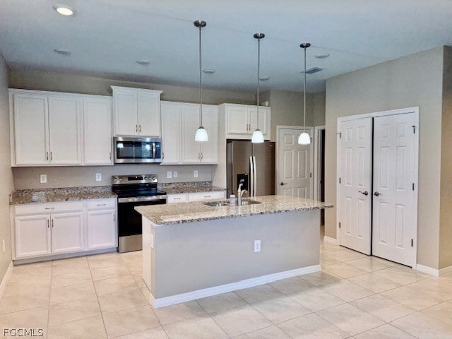 Building Photo - 2969 Royal Gardens Ave