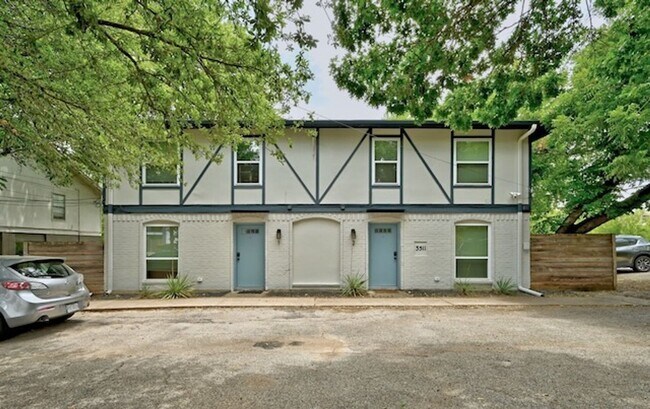 Primary Photo - 3511 Alpine Cir