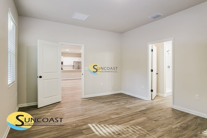 Building Photo - 11108 N Morrell Dr