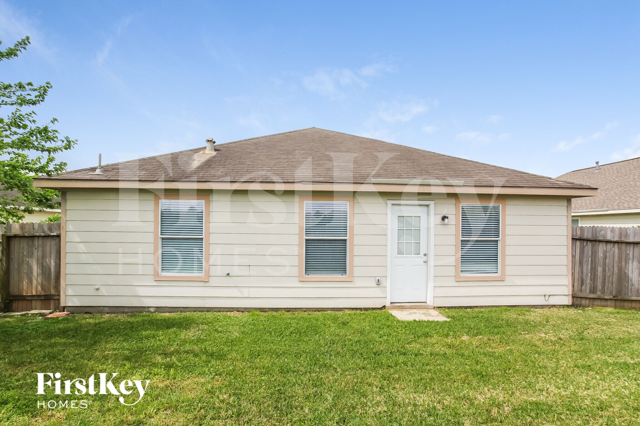 Building Photo - 8110 Berkely Ct