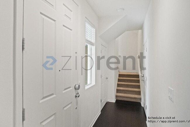 Building Photo - 1457 Coyote Creek Way