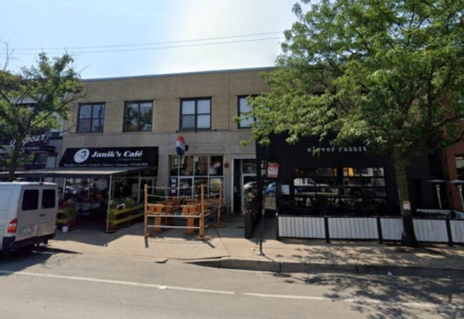 Building Photo - 2013 W Division