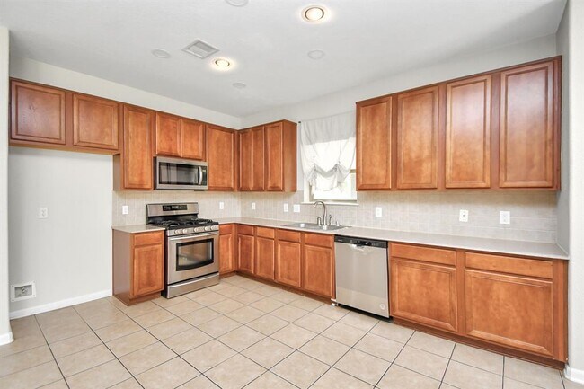 Building Photo - 6903 Oleander Grove Way