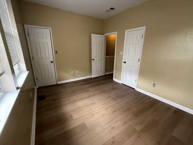 Building Photo - 2014 Midyette Rd