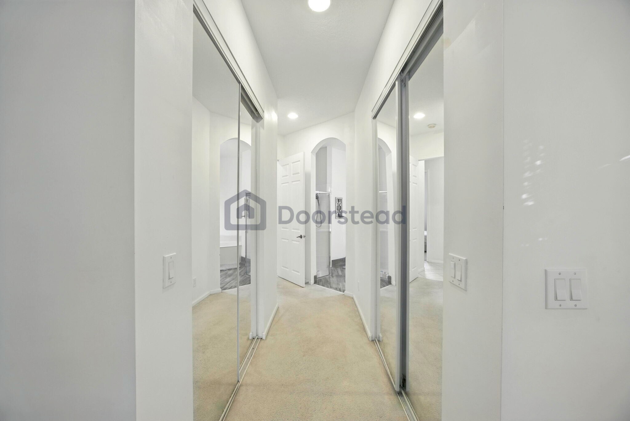 Building Photo - 10555 Paso Fino Dr