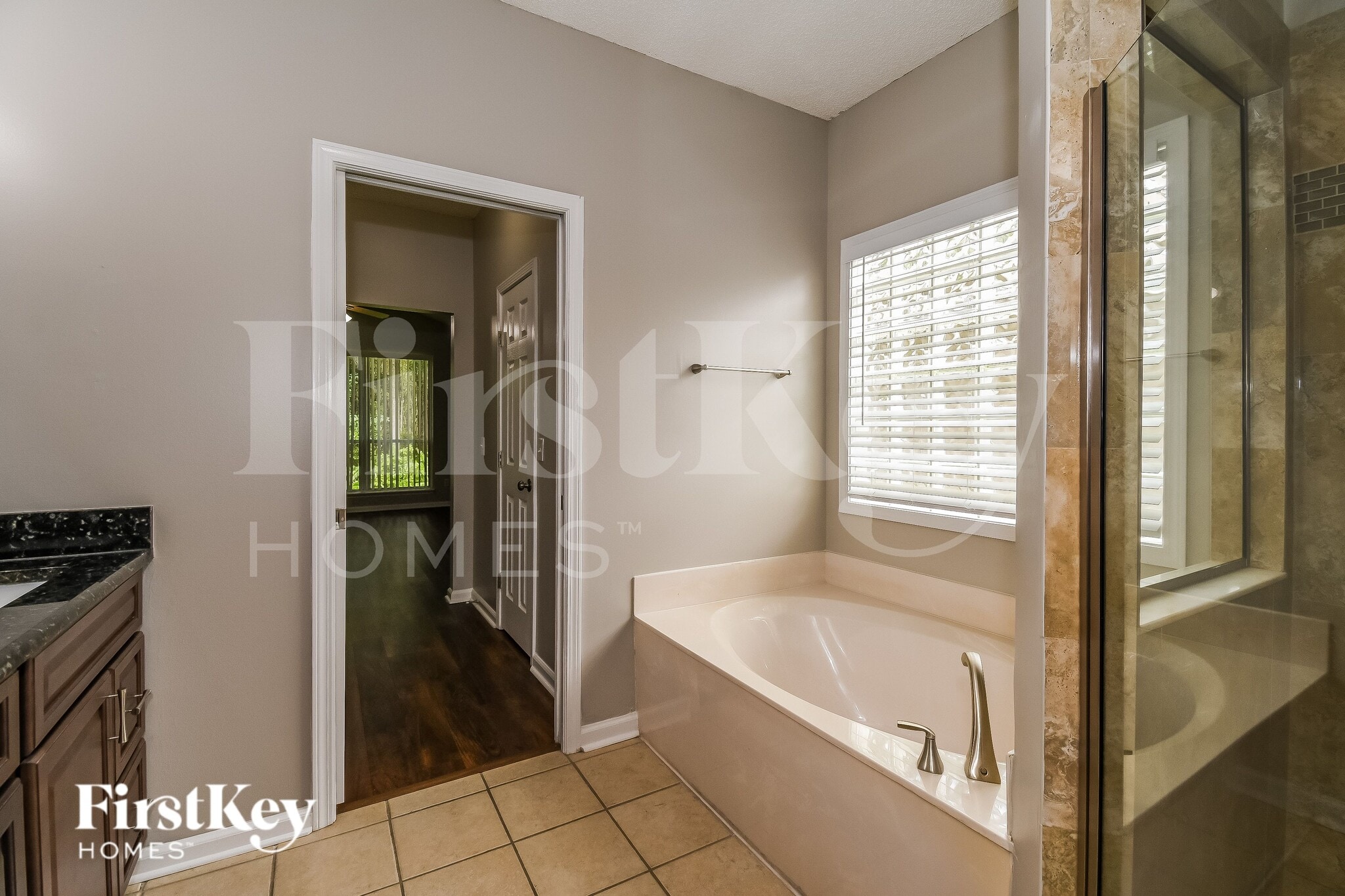 Building Photo - 2132 Pebble Creek Ln