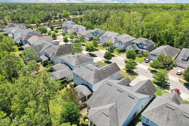 Building Photo - 439 Pelican Pointe Rd