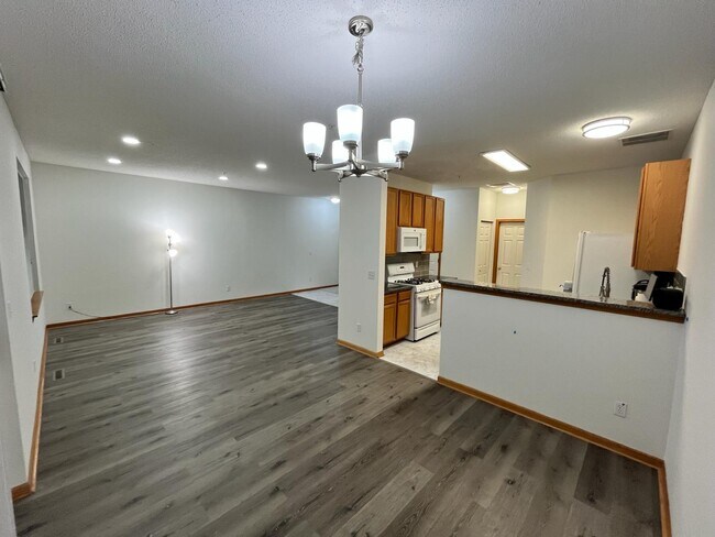 Building Photo - 5205 Holly Ln N