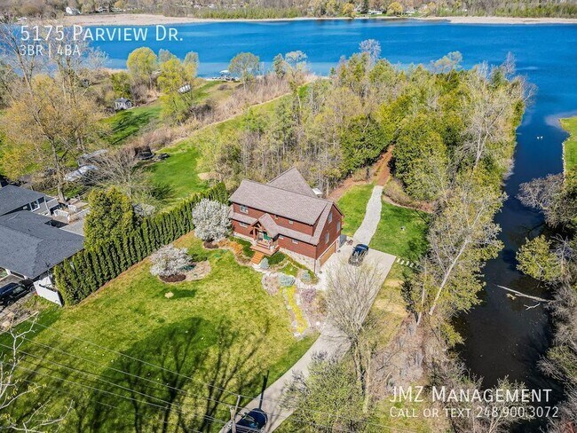 Building Photo - 5175 Parview Dr