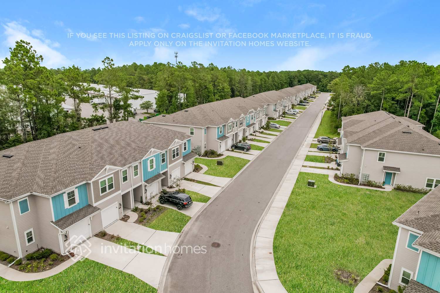 Building Photo - 1320 Grassland Ave