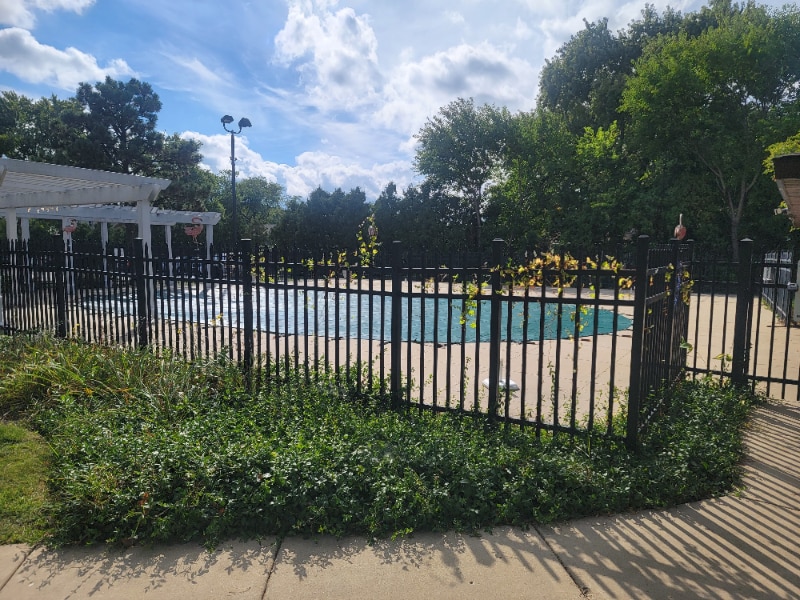 Building Photo - 700 Perrie Dr