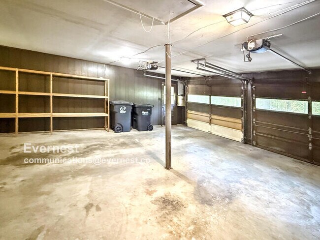 Building Photo - 2723 Acton Rd