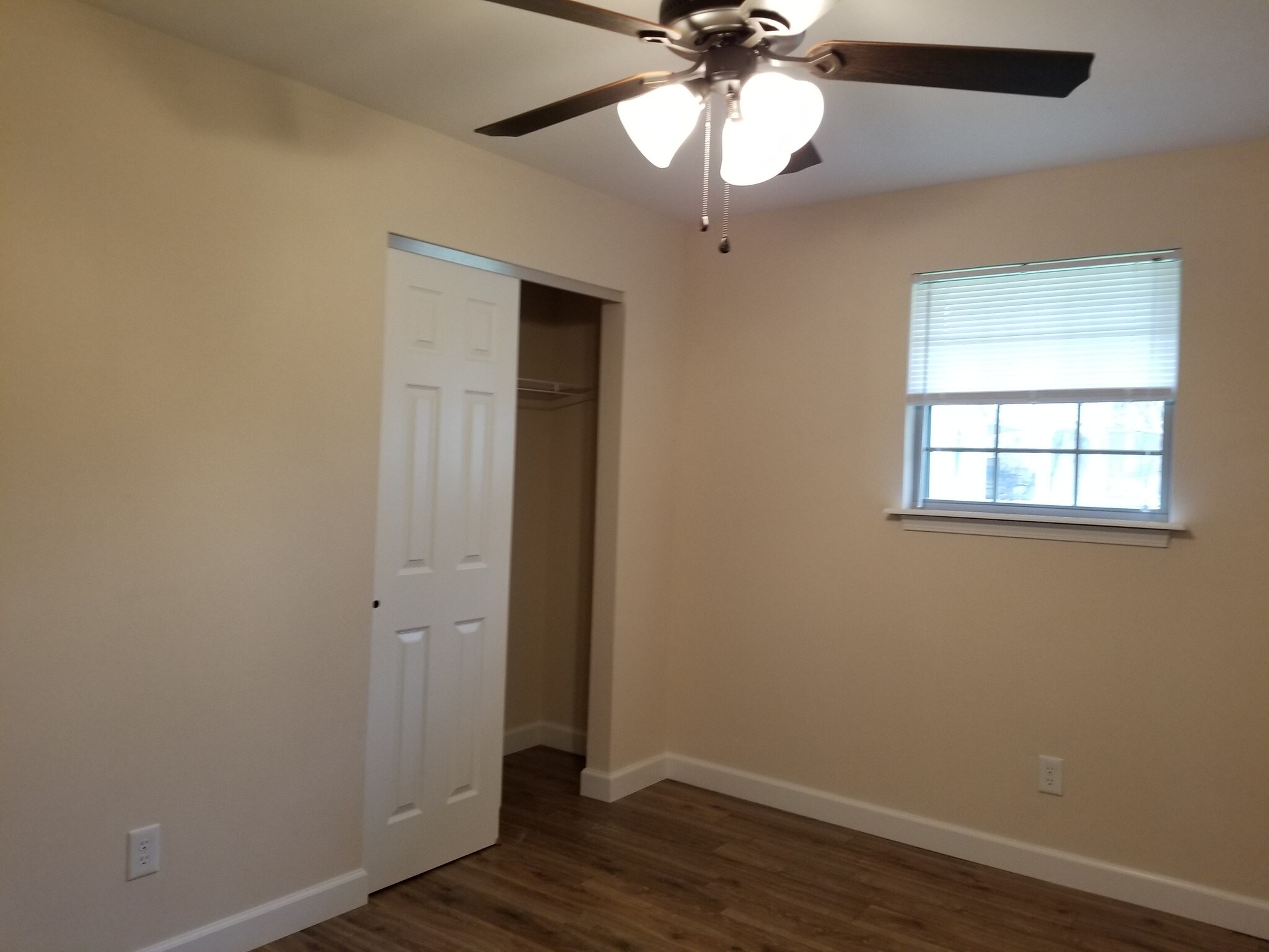 Building Photo - 203 E High St