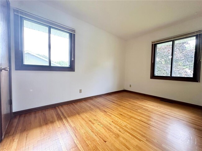 Building Photo - 244 Stardust Blvd