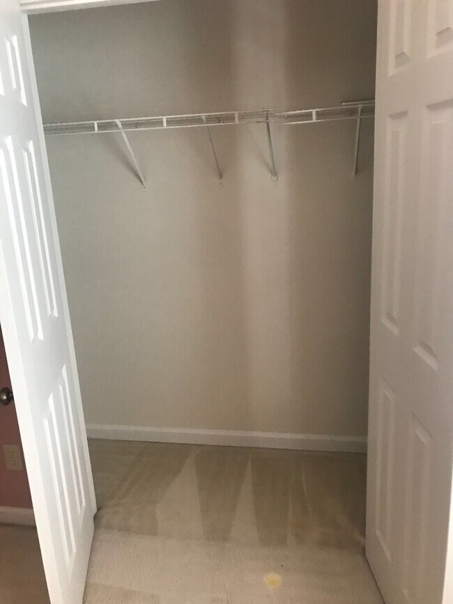 Building Photo - Coming Soon! 2 Beds 1.5 Baths! at River Vi...