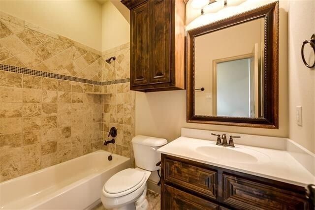 Building Photo - 1551 Trowbridge Cir