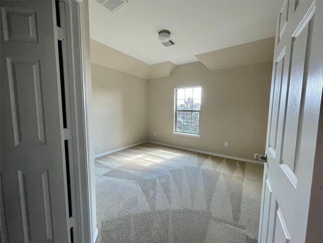 Building Photo - 16611 Cactus Blossom Trail