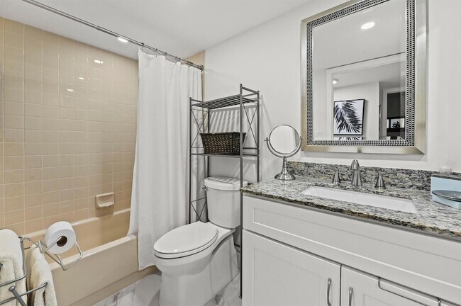 Building Photo - 15449 Lakes of Delray Blvd