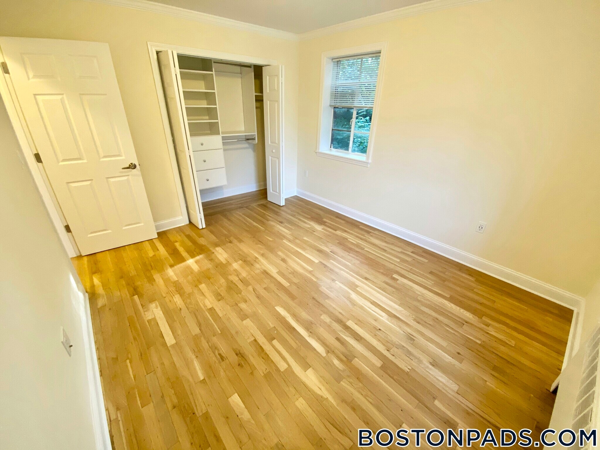 Building Photo - 80 St Paul St