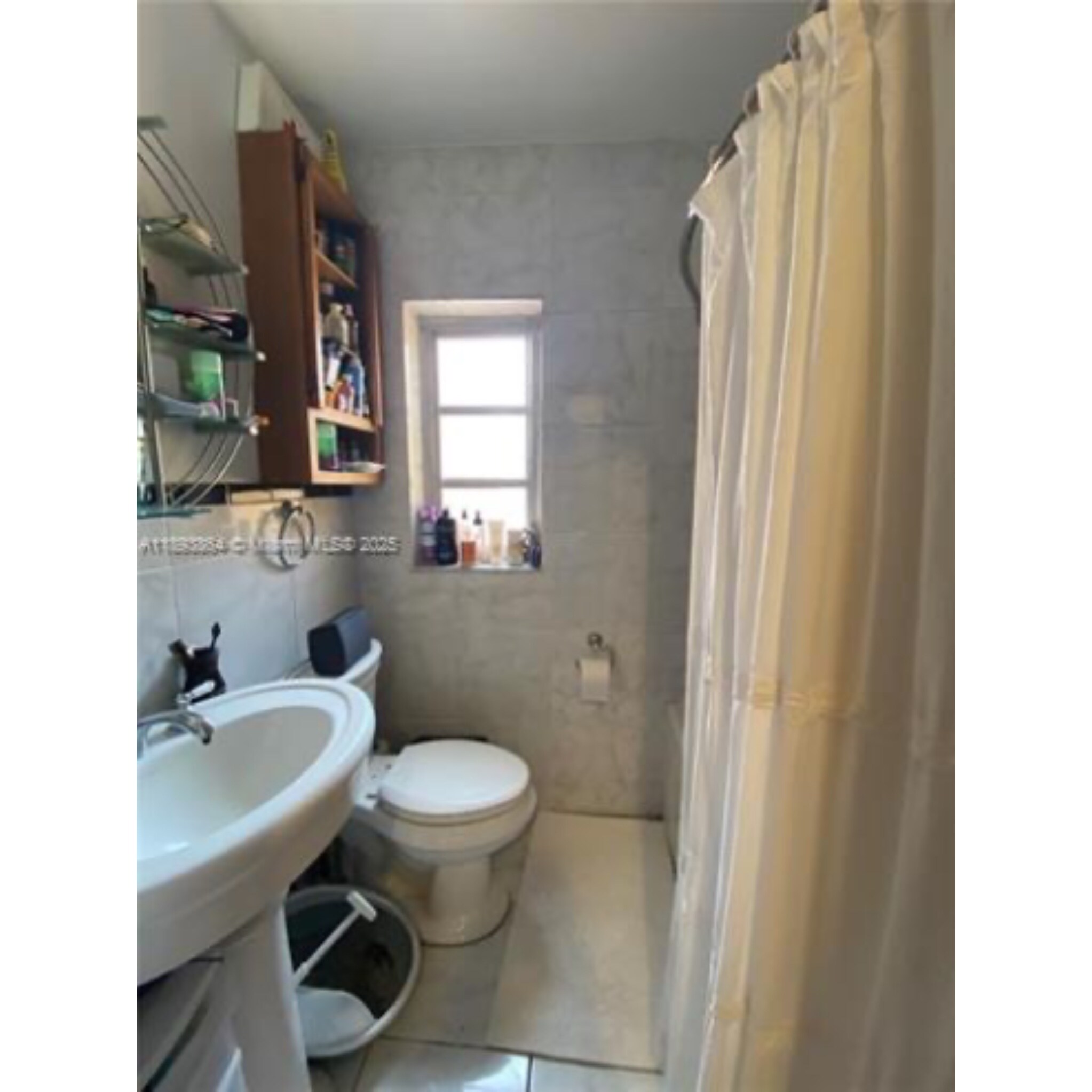 Building Photo - 2341 SW 34th Ave