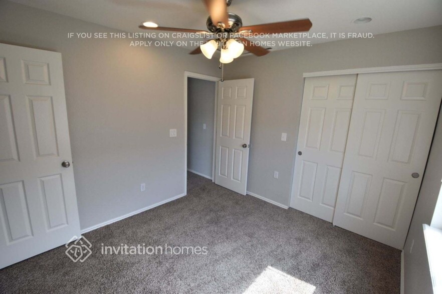 Building Photo - 8665 Rosebud Pl