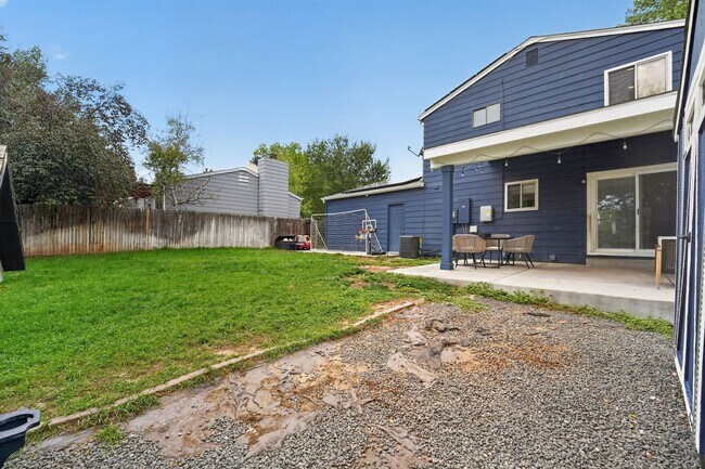 Building Photo - 4830 S Richfield Cir