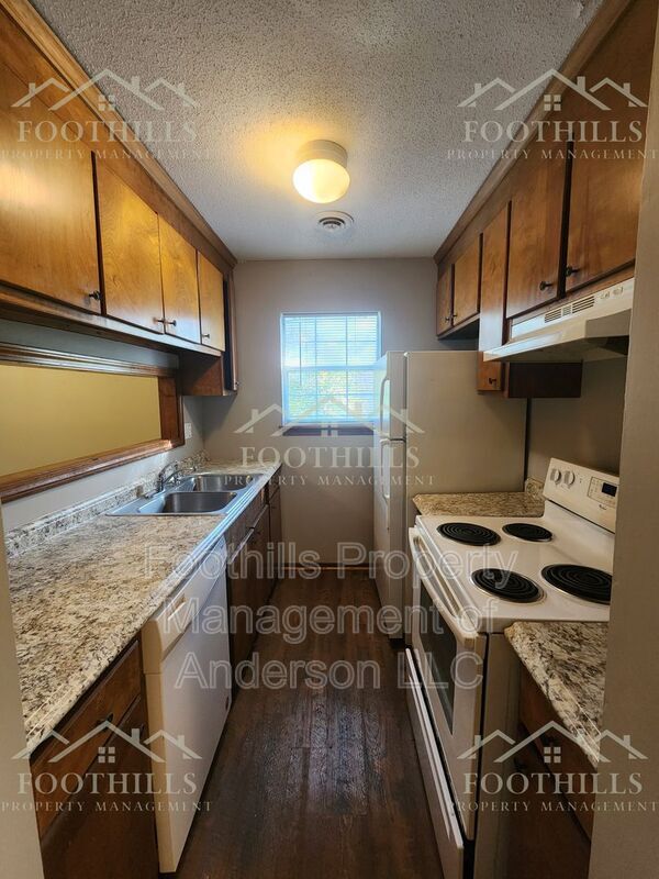 Building Photo - 4315 Lexington Way