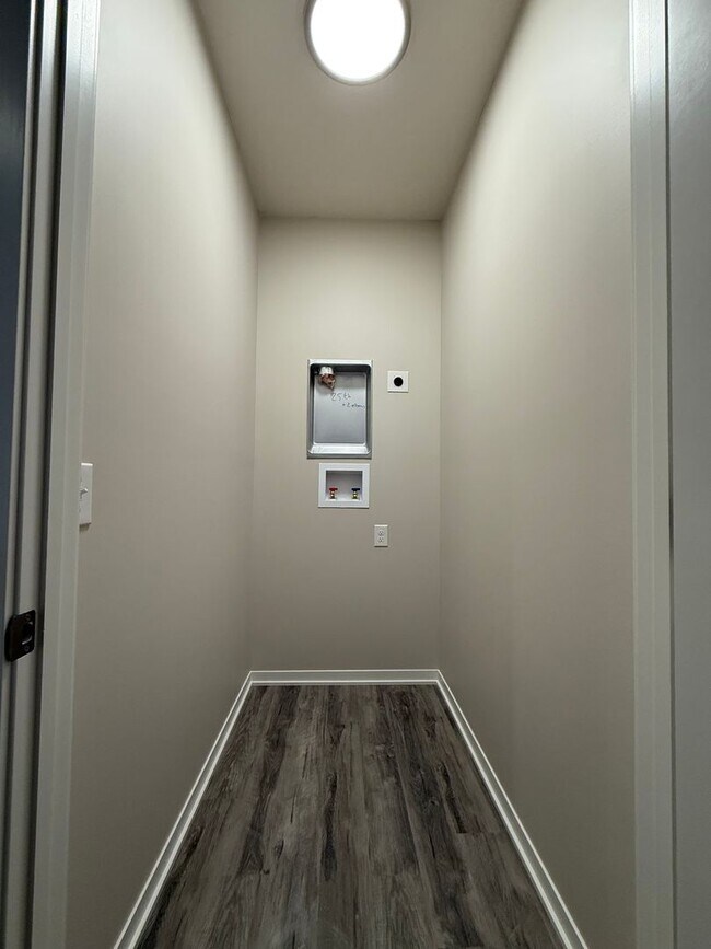 Building Photo - Spacious 2 bedroom/2.5 bath ranch townhome in South Lincoln