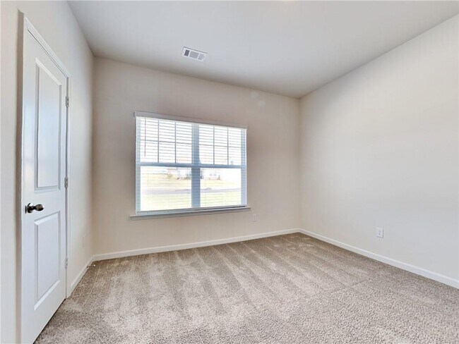 Building Photo - 1208 Fendt Dr