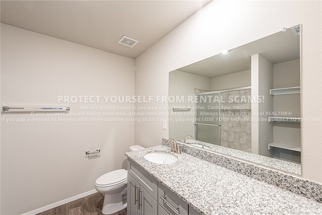 Building Photo - 2932 W Obsidian St