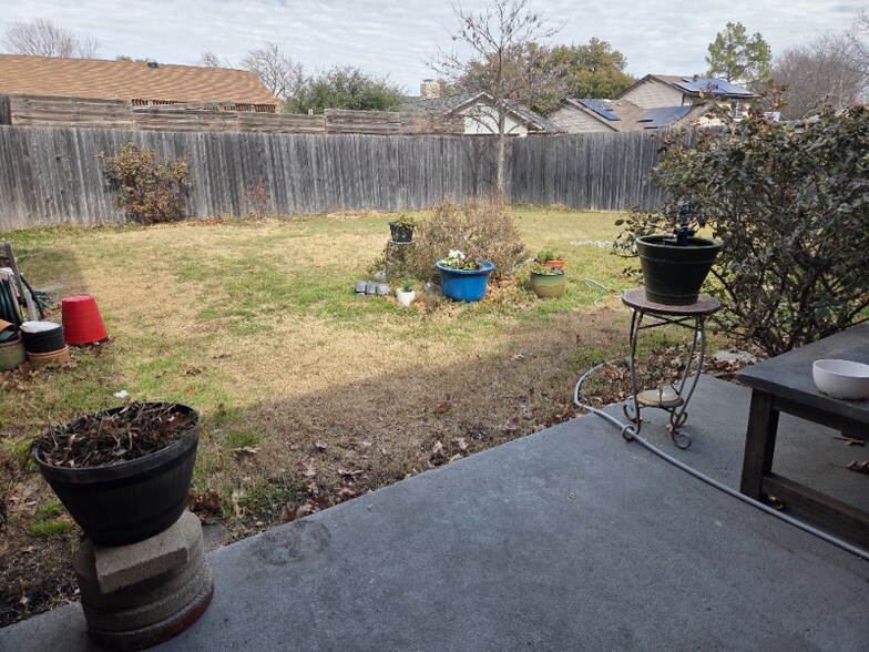 Building Photo - 3617 Westview Ln