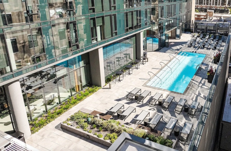 Building Photo - 1326 S Michigan Ave