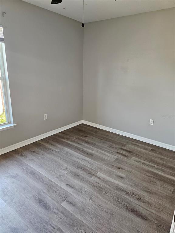 Building Photo - 1112 Murat Pl