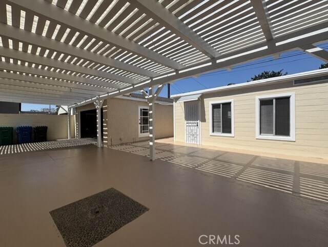 Building Photo - 3759 Ocana Ave