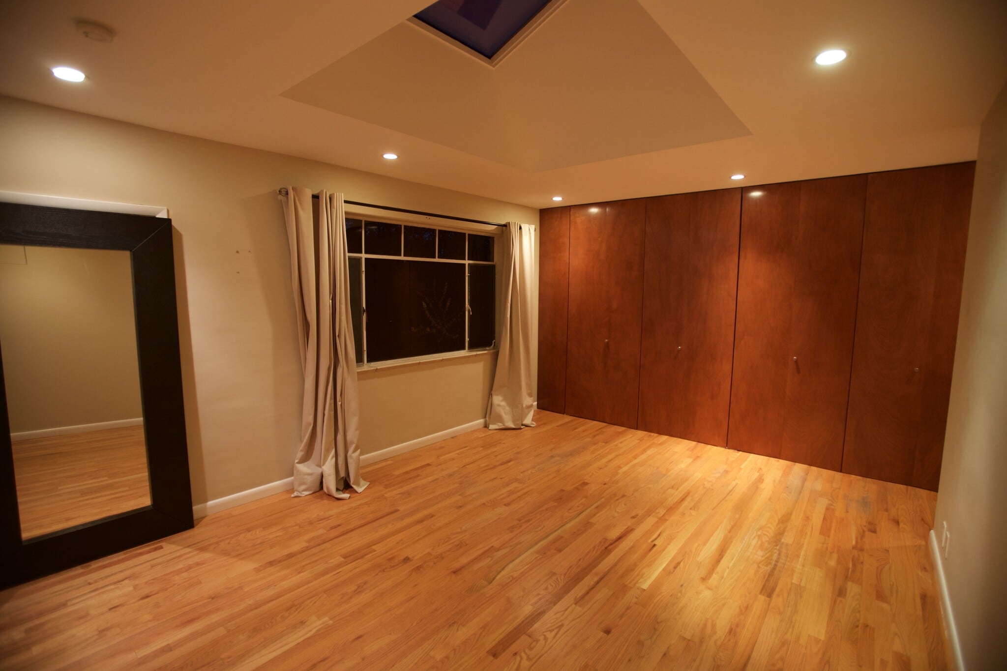 Master ensuite - 145 Ivanhoe St