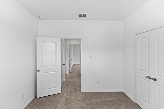 Building Photo - 1139 Amy Dr