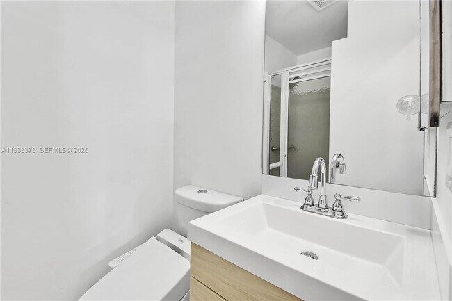 Building Photo - 406 Sailboat Cir