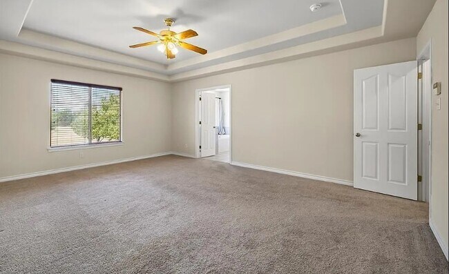Building Photo - 2511 Jacqueline Dr