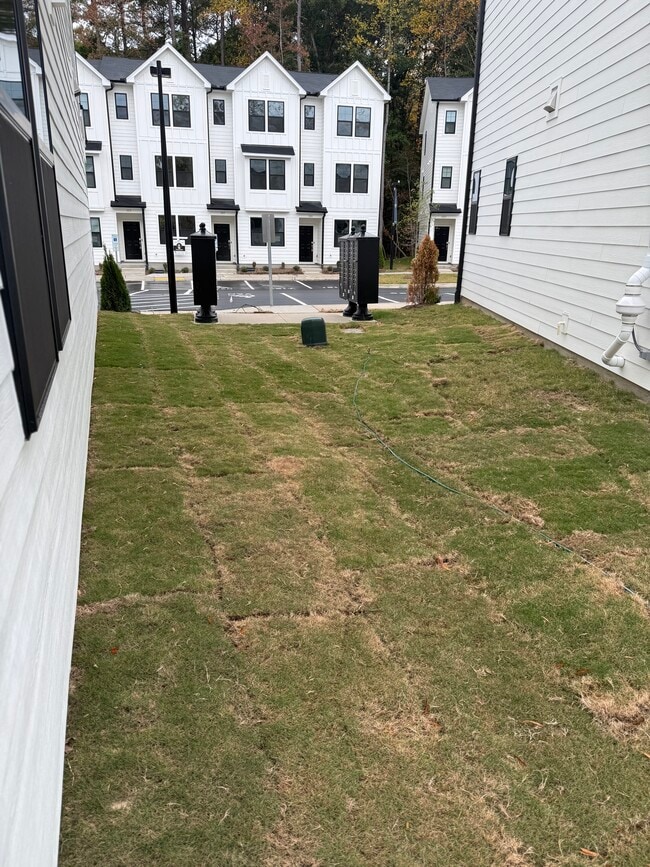 Building Photo - 1512 Crescent Townes Wy