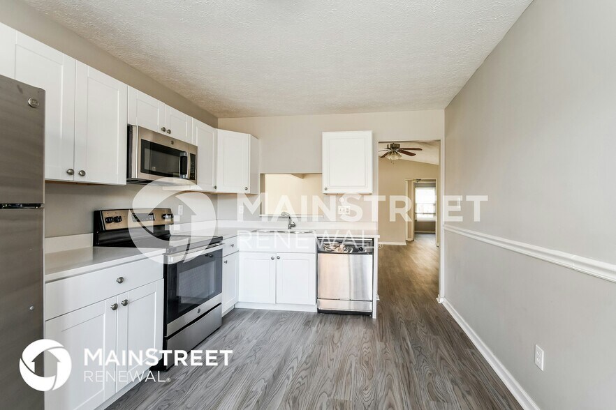 Building Photo - 3811 Oil Creek Dr