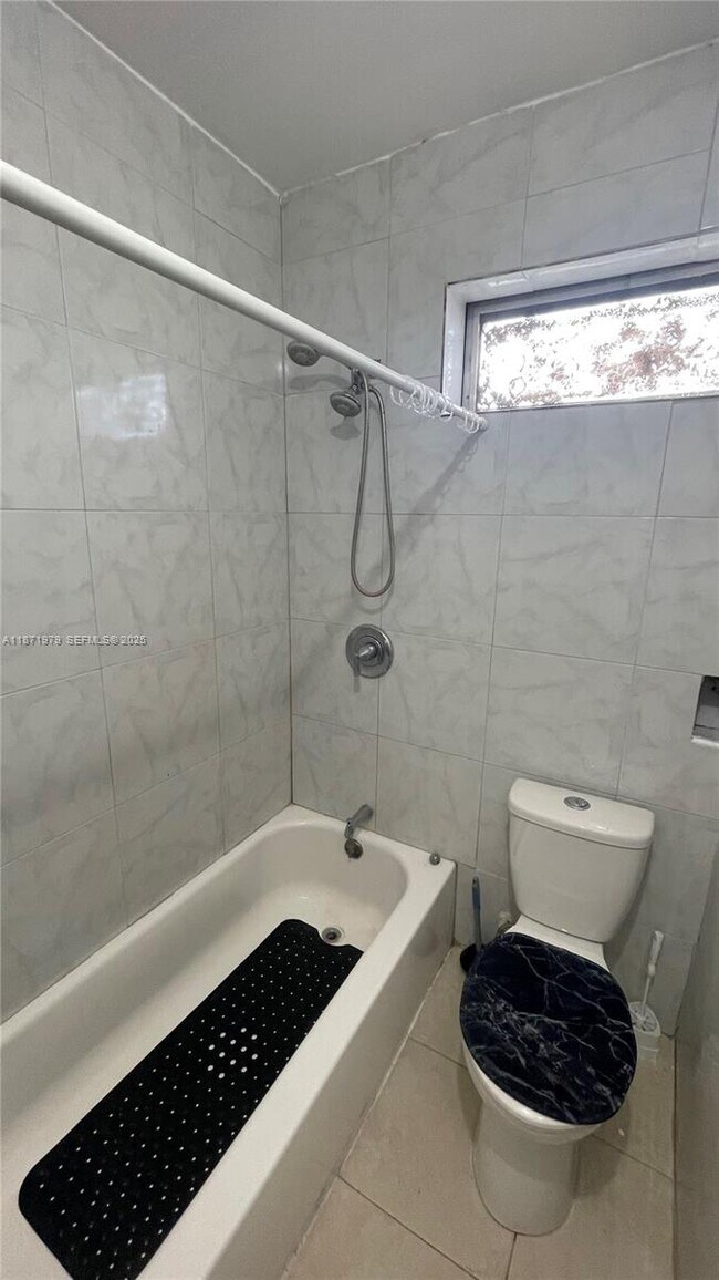 Building Photo - 301 N 67th Ave