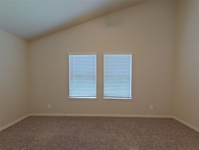 Building Photo - 9849 Gln Brk Ln
