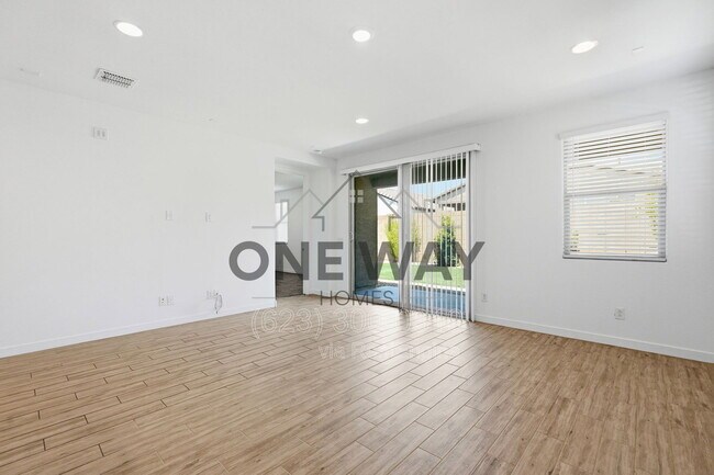Building Photo - 2962 E Mohave Ln