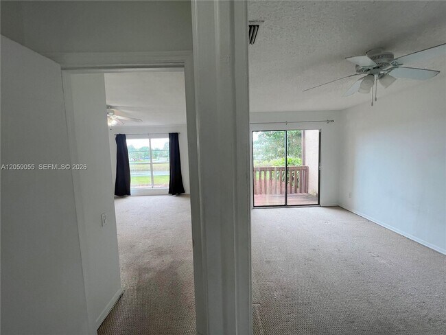 Building Photo - 6211 SW 116th Pl