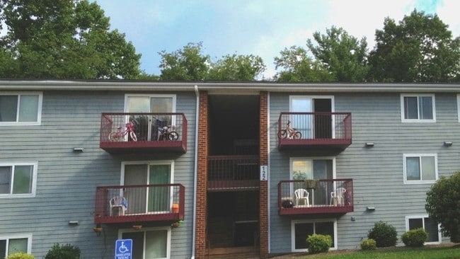 Building Photo - Northway